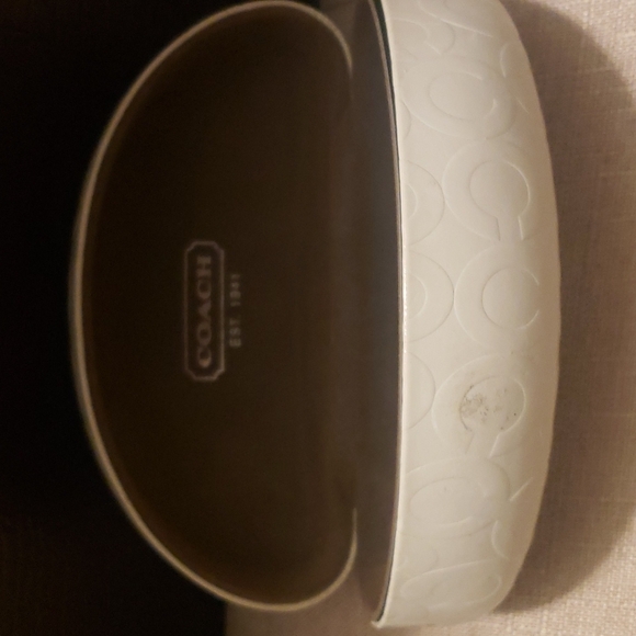 Coach sunglasses - Picture 5 of 5